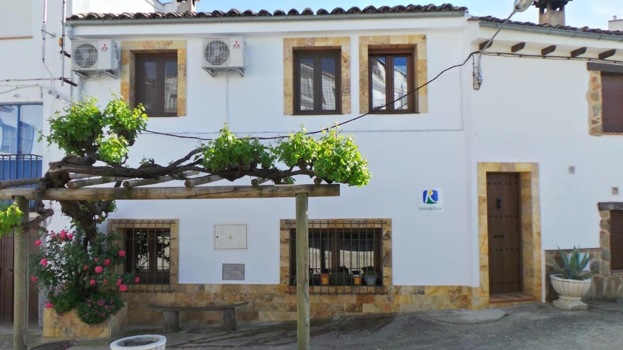 Vivienda Rural Fuente De Los Gusarapos Burunchel Eksteriør billede